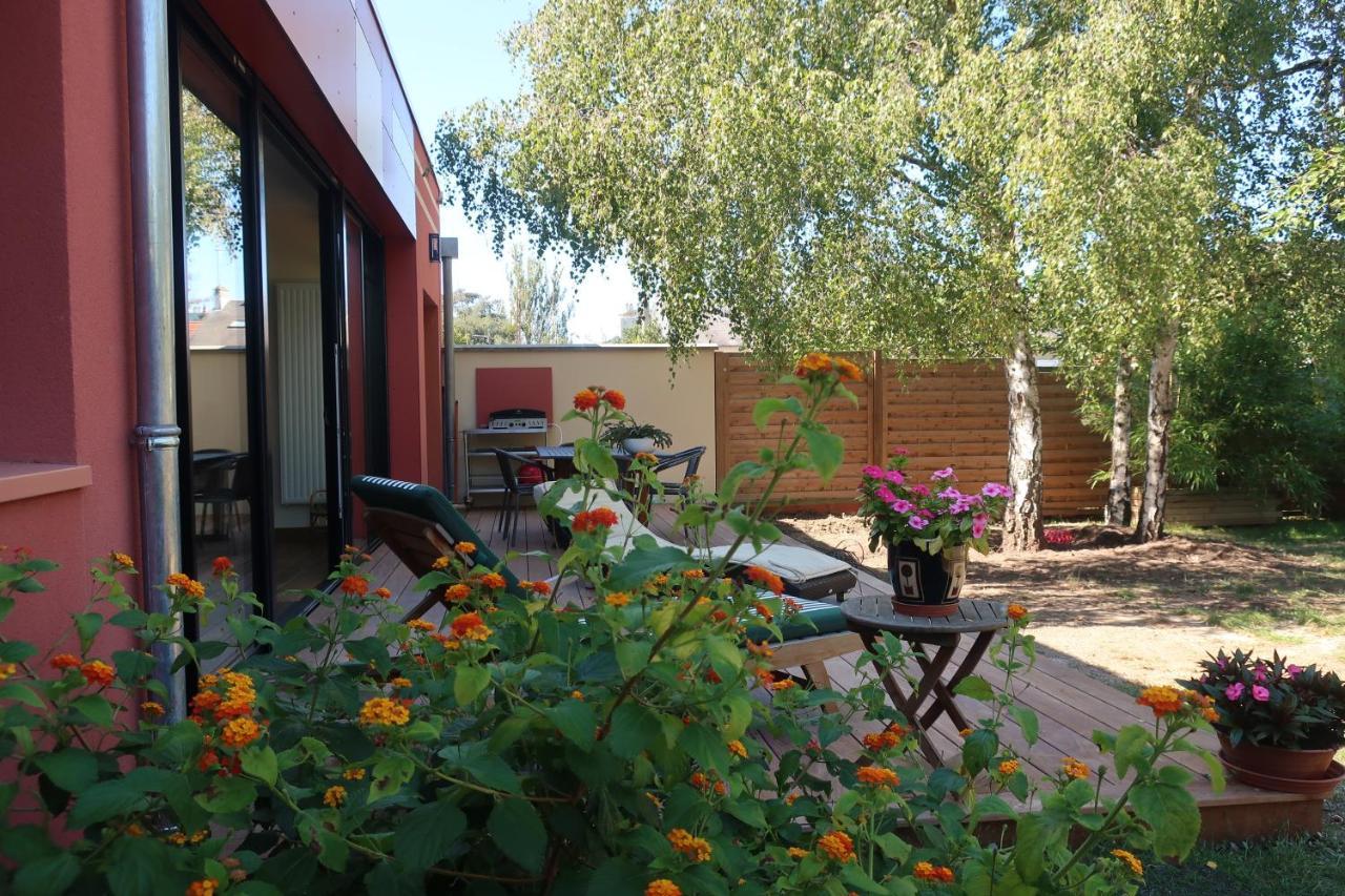 Bed and Breakfast Au Jardin De L'Eventail Le Mans Zewnętrze zdjęcie